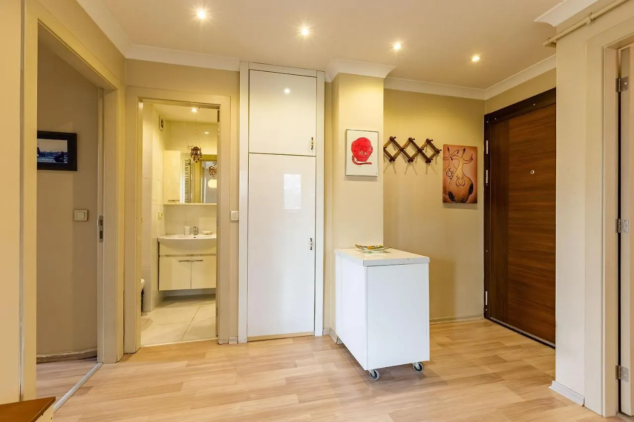 Lovely Apartment Near Marmaray And Caddebostan Coast In Kadikoy Istanbul