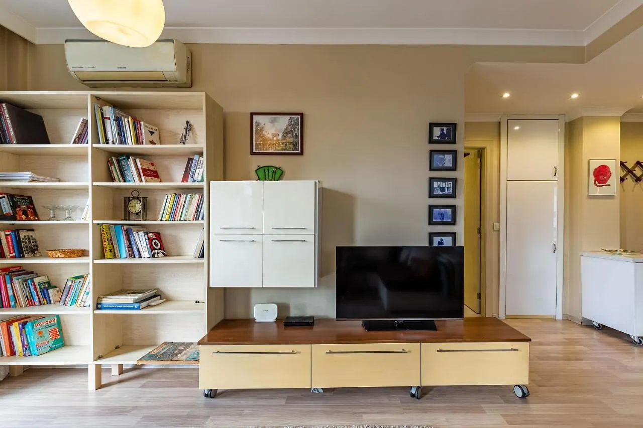 Lovely Apartment Near Marmaray And Caddebostan Coast In Kadikoy Istanbul