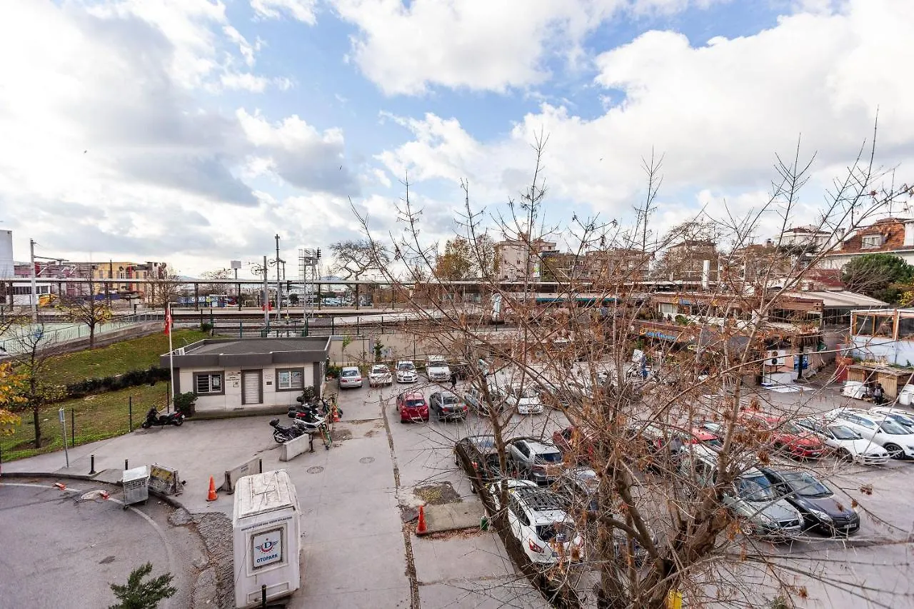 Lovely Apartment Near Marmaray And Caddebostan Coast In Kadikoy Istanbul